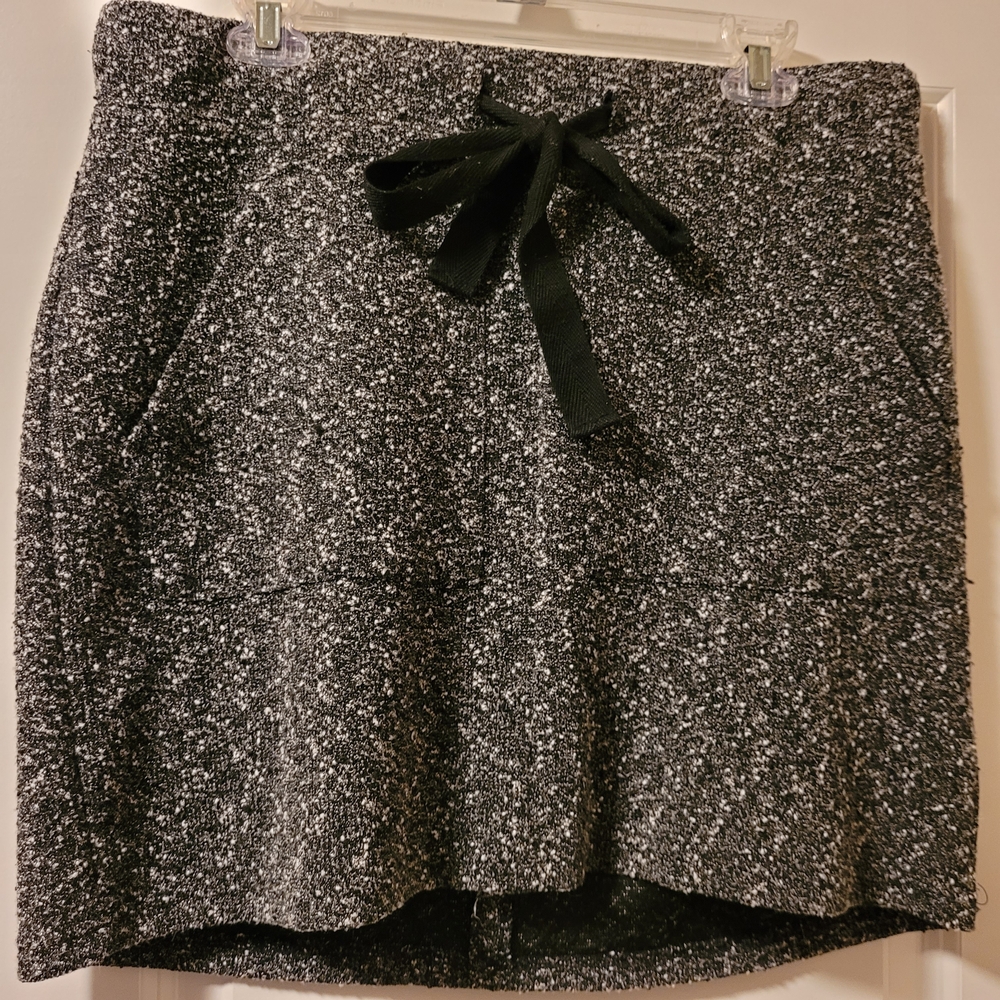 Torrid Size 0 (Large) Mini Skirt Black White Speckled Drawstring Waist - Picture 2 of 7